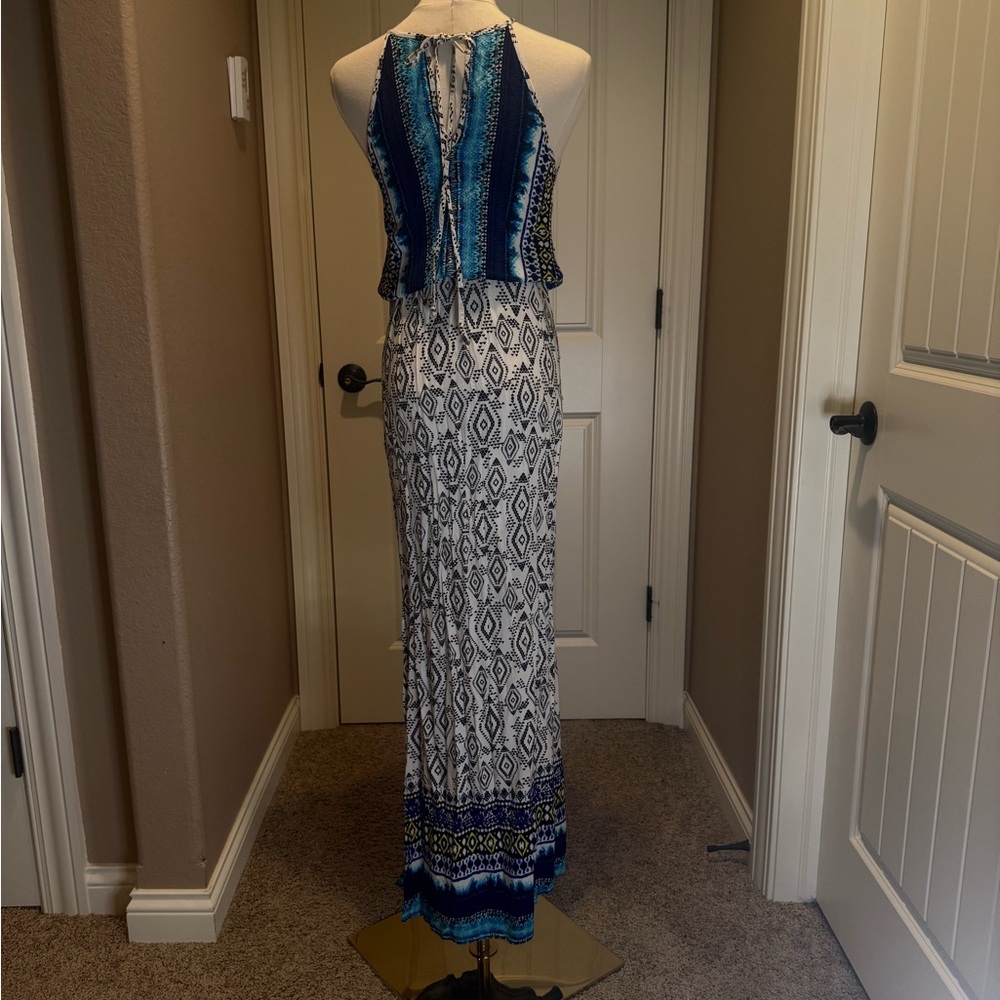 Allison Joy Navy and White Geometric Maxi Dress - Picture 3 of 4
